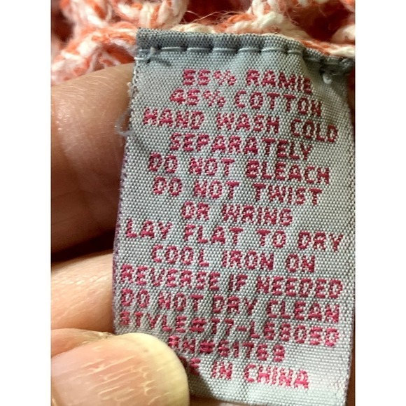 Pink/white crochet sweater with flowers, peasantcore, cottagecore, medium - Picture 5 of 5